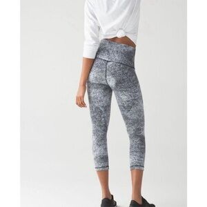 Lululemon Wunder Under Crop Hi Rise Luon Spray Jacquard Leggings Women’s Size 6